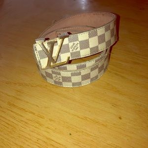 Louis Vuitton belt